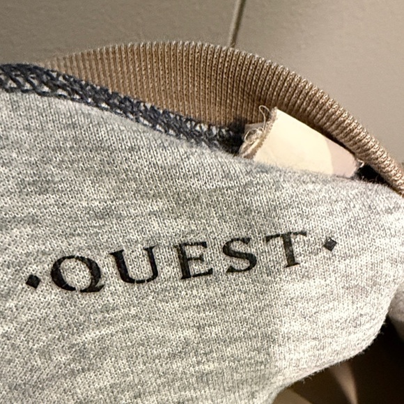 Quest Men’s Large Classic Tan Long Sleeve Men's Shirt - Picture 2 of 5